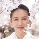 何一